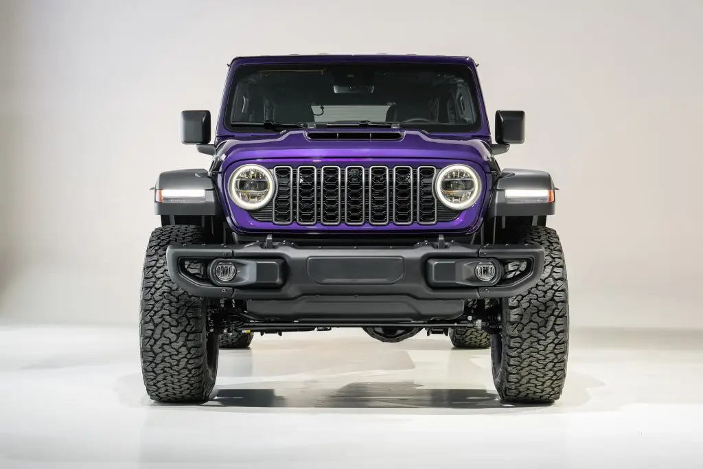 Introducing the new 2026 Jeep® Wrangler Moab 392, a HEMI® V-8-powered homage to Jeep brand's legendary heritage. The vehicle kicks off the Jeep brand's “Operation Airdrop” campaign, ushering in a yearlong celebration of off-road icons.
